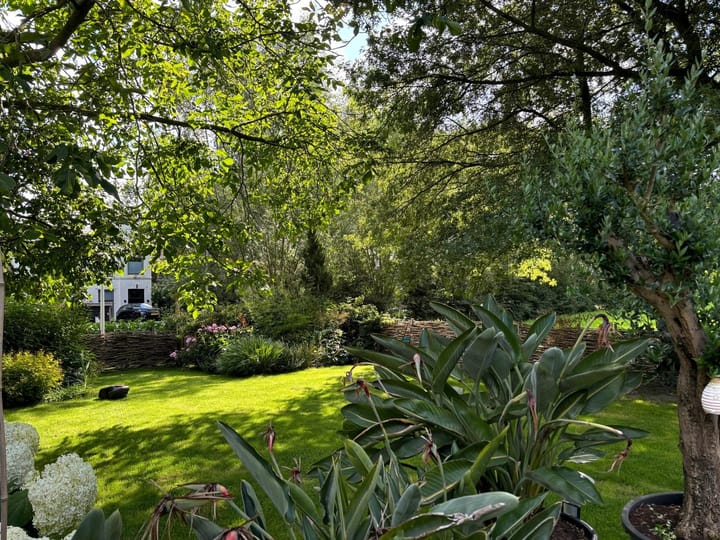 Foto 32 van Woerdenseweg 1