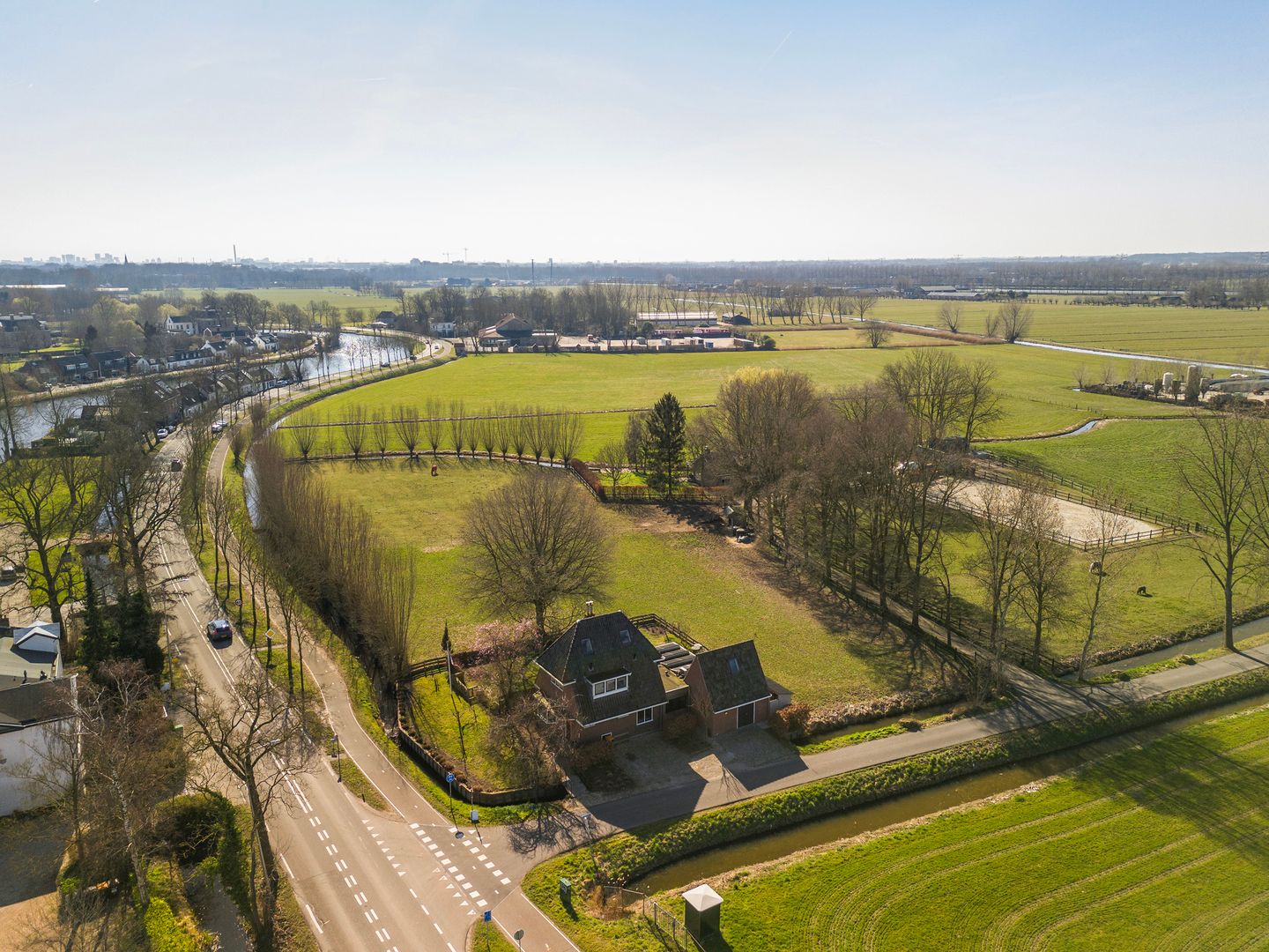 Foto 35 van Woerdenseweg 1