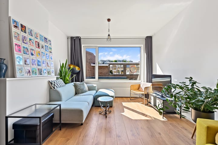 Foto 1 van Van der Parrastraat 10