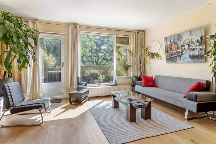 Photo 11 of Albert van Dalsumlaan 819