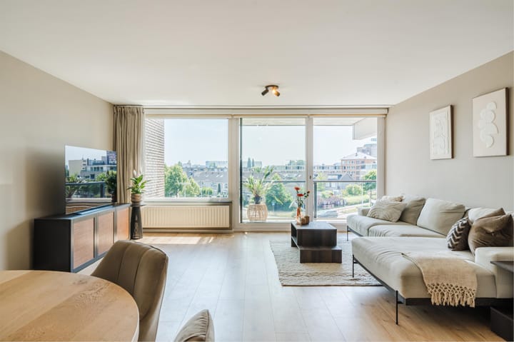 Foto 5 van Brahmsstraat 144