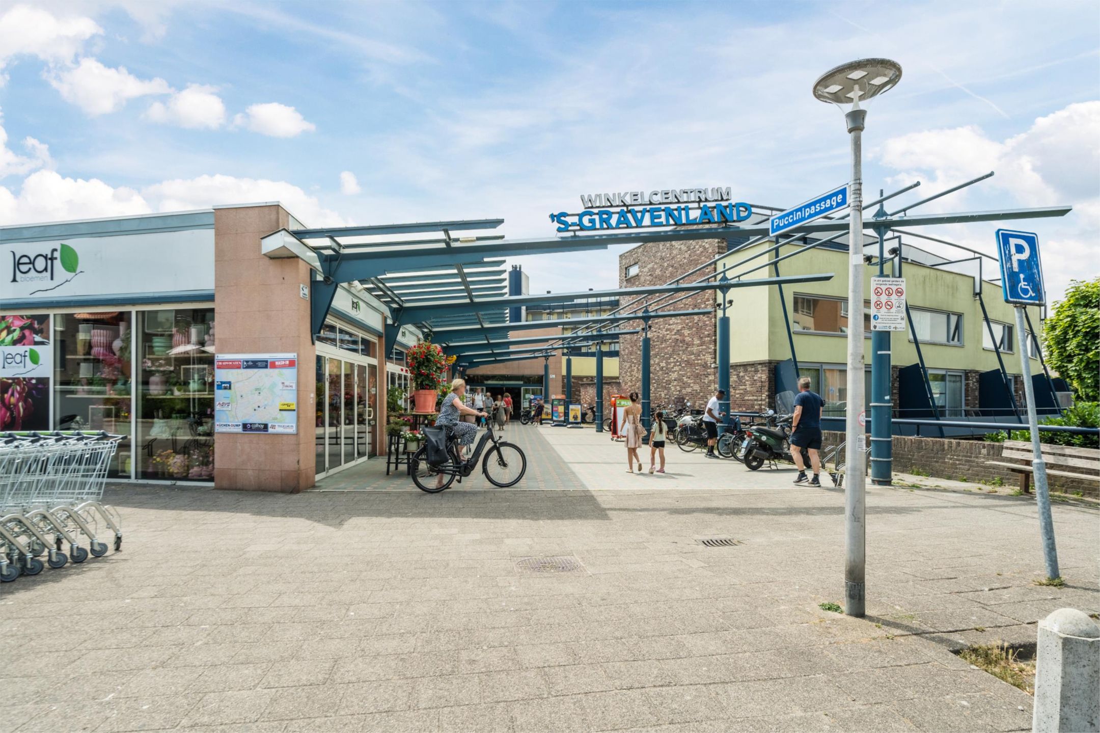 Foto 30 van Brahmsstraat 144