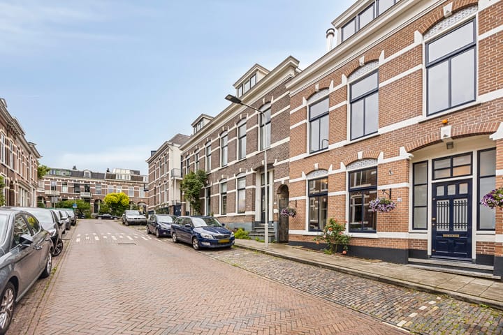 Foto 2 van Verhuellstraat 16