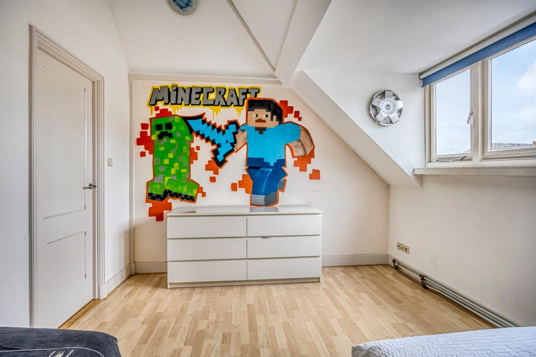 Foto 32 van Verhuellstraat 16