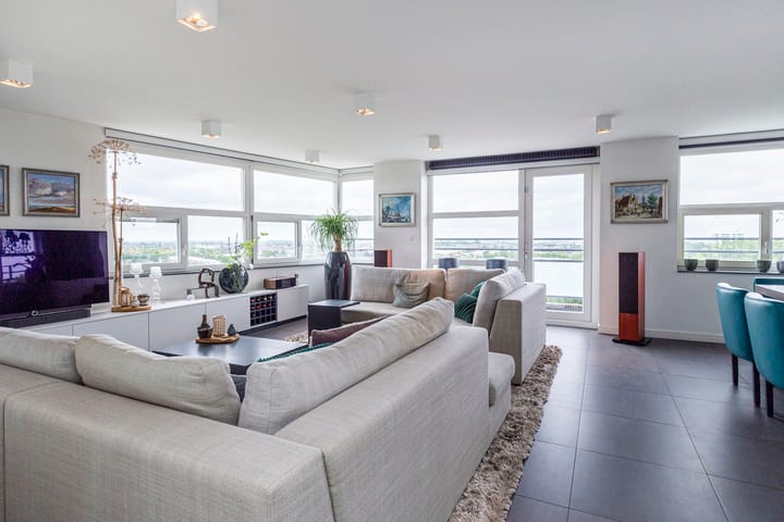 Foto 9 van Dedemsvaartweg 1387