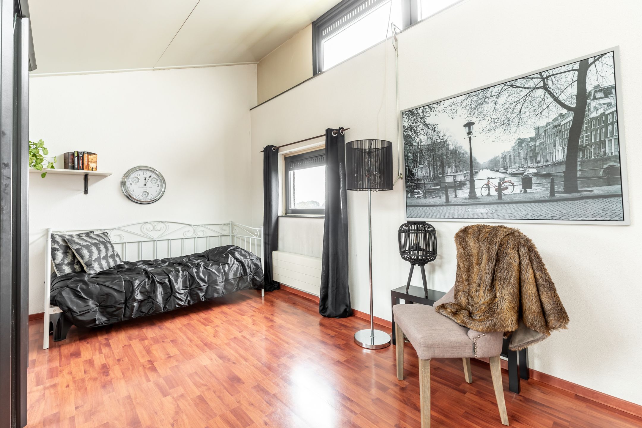 Photo 39 of Saltholm 12