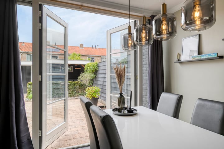 Foto 4 van Christinastraat 14