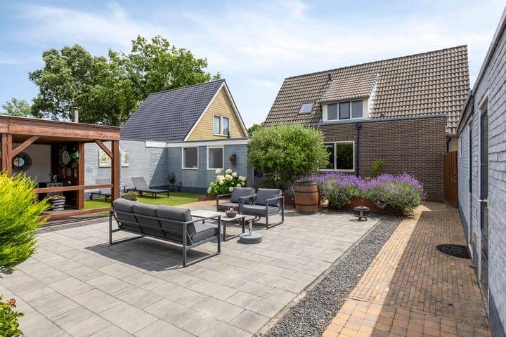 Foto 2 van Meertensweg 21