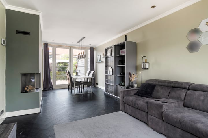 Foto 17 van Christinastraat 14