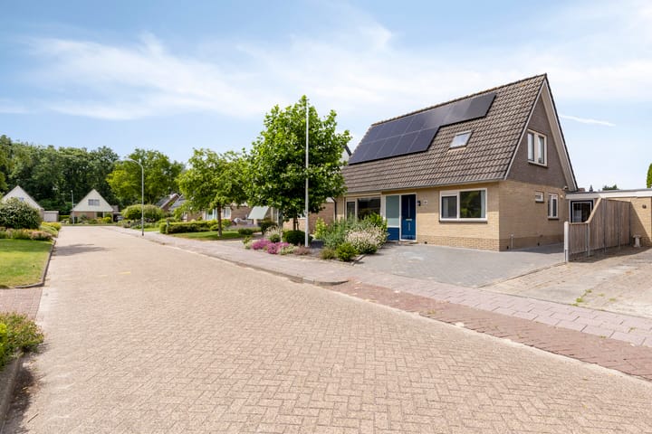 Foto 6 van Meertensweg 21