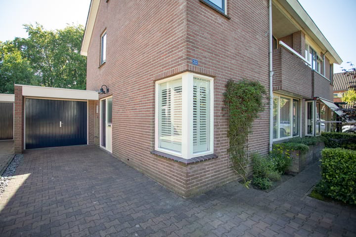 Foto 8 van Europa-ring 212