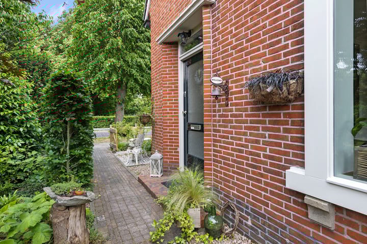 Photo 5 of Schoolstraat 2