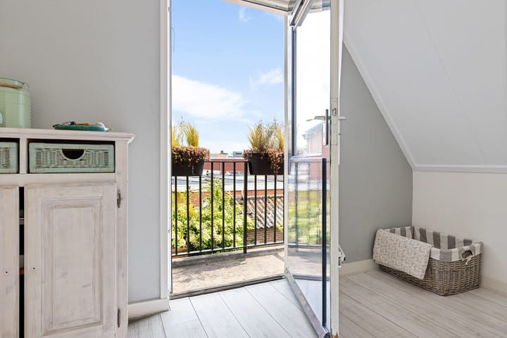 Foto 28 van Schoolstraat 2