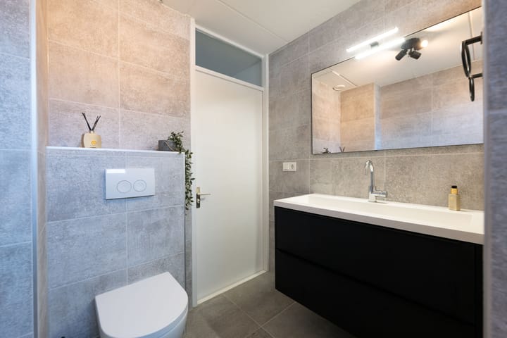 Photo 21 of Citroenvlinder 10