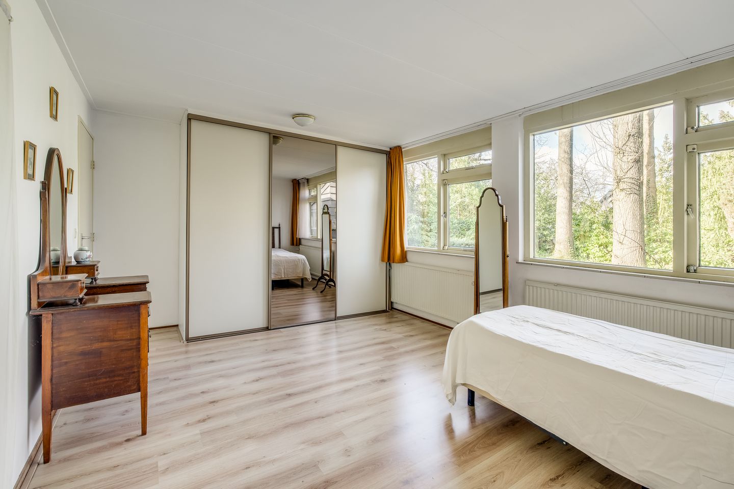 Foto 14 van Kastanjelaan 1-A