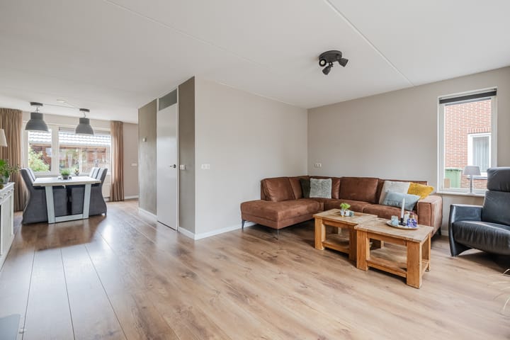 Foto 5 van Kommavlinder 9