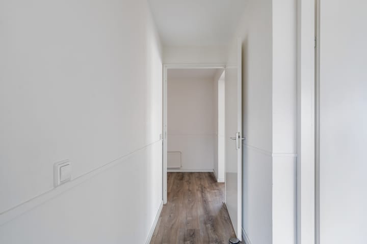 Foto 21 van Rabbijn Maarsenplein 17