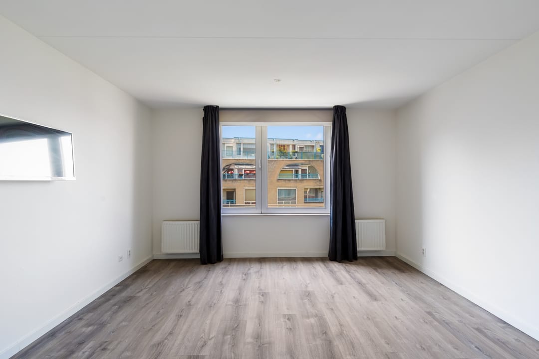 Foto 23 van Rabbijn Maarsenplein 17