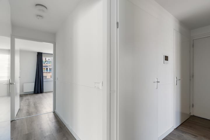 Foto 47 van Rabbijn Maarsenplein 17