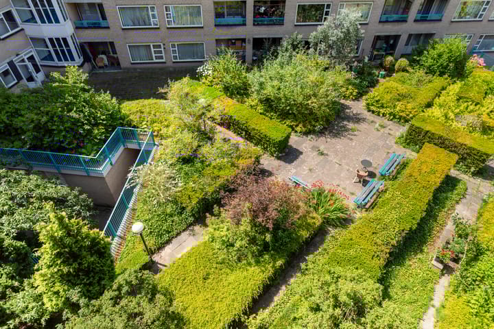 Foto 52 van Rabbijn Maarsenplein 17