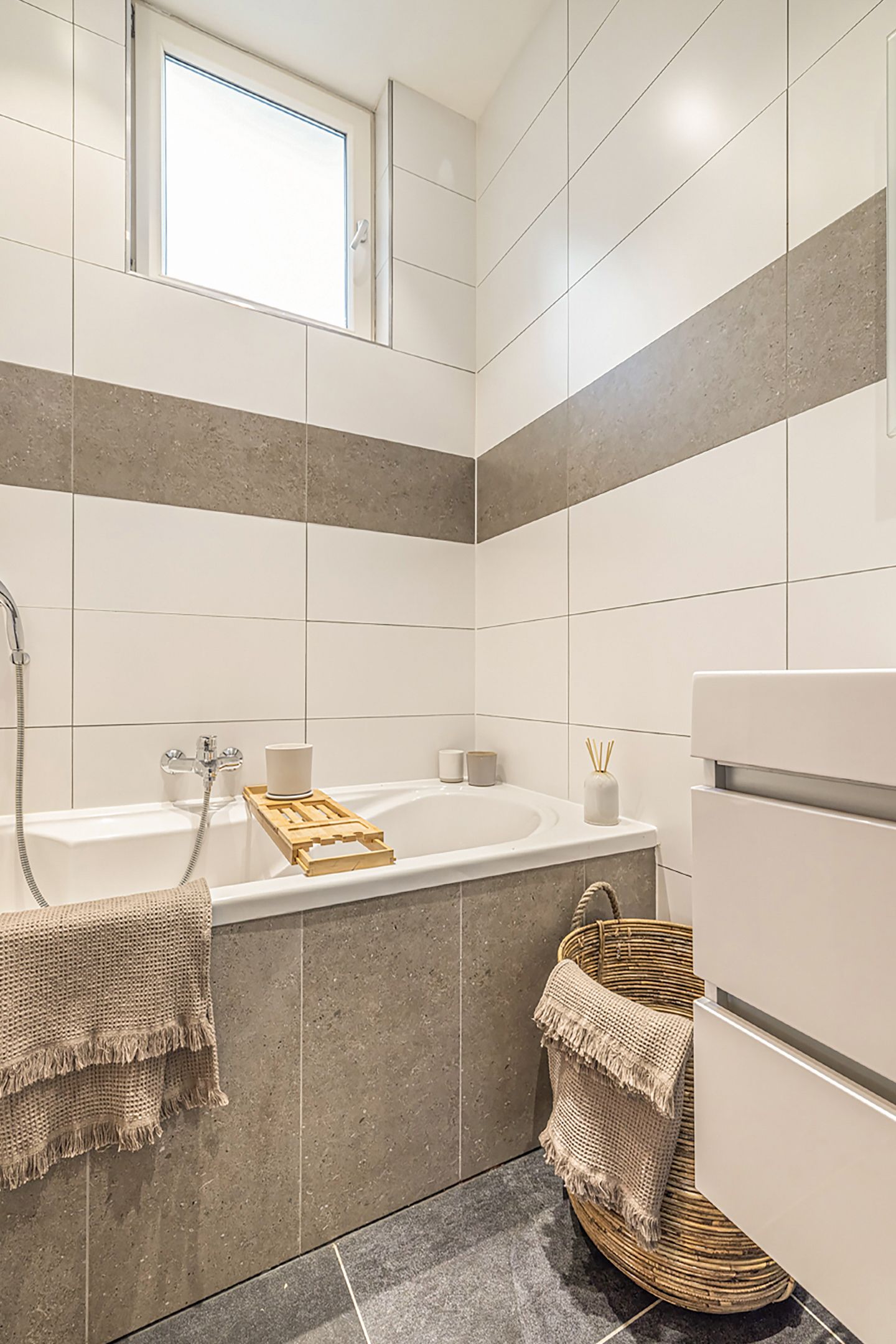 Foto 9 van Burgemeester Roosstraat 48-A