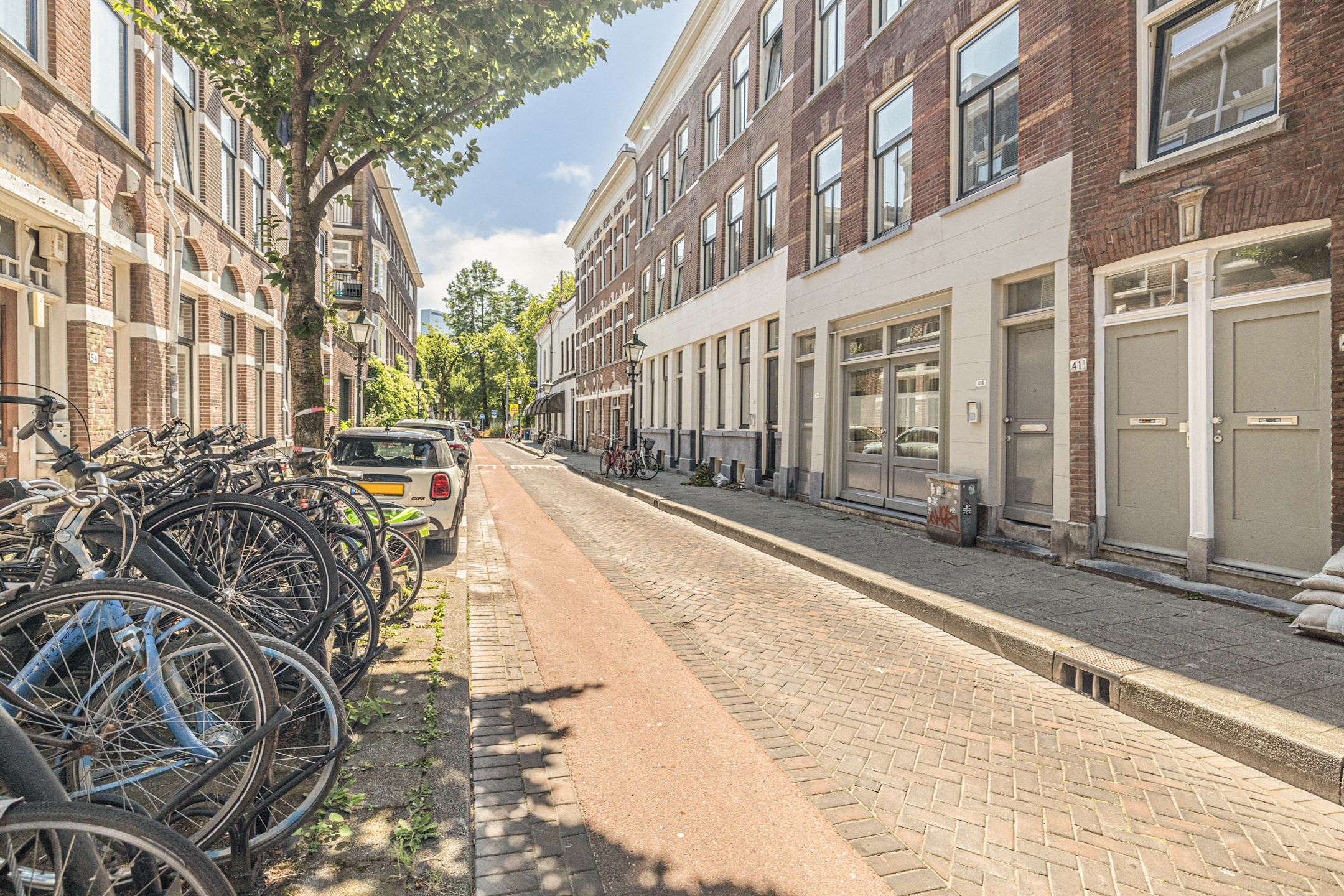 Foto 12 van Burgemeester Roosstraat 48-A