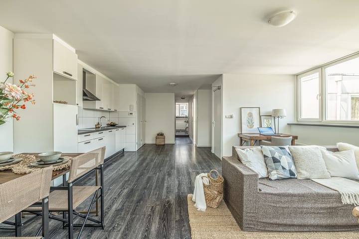 Foto 3 van Burgemeester Roosstraat 48-D