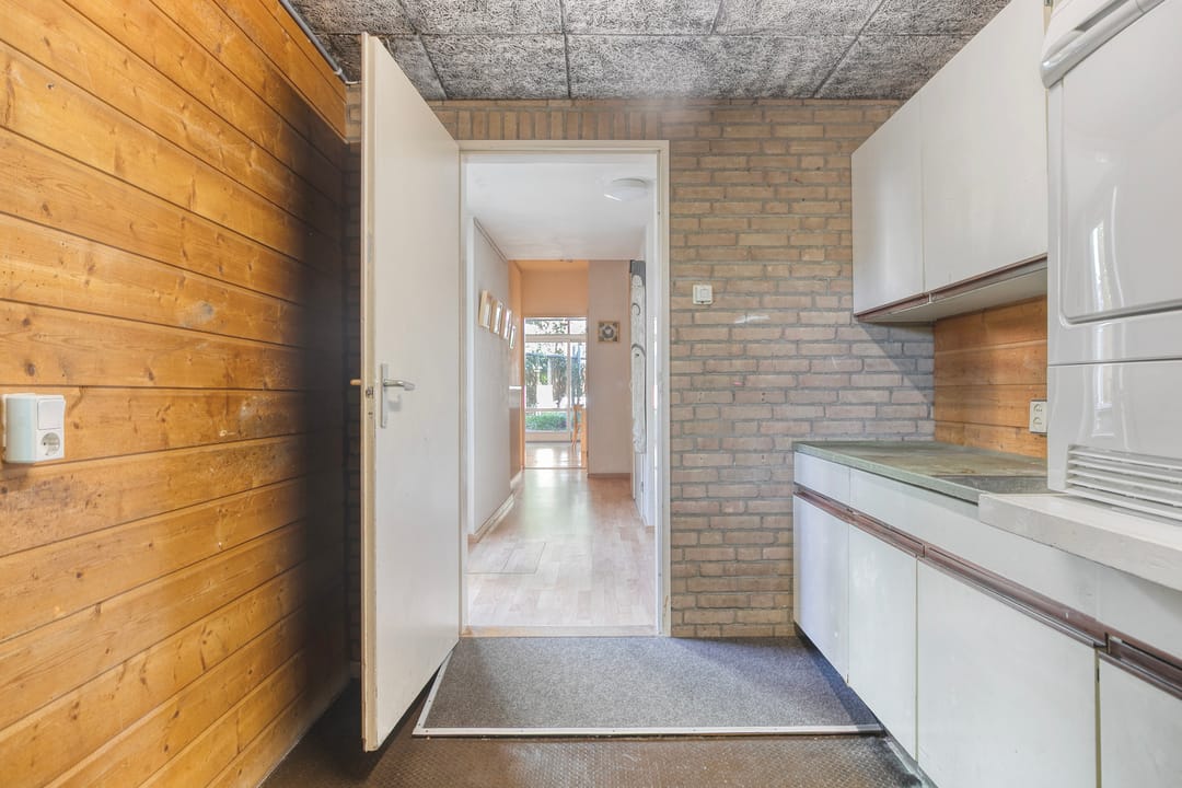 Photo 31 of Staringstraat 183