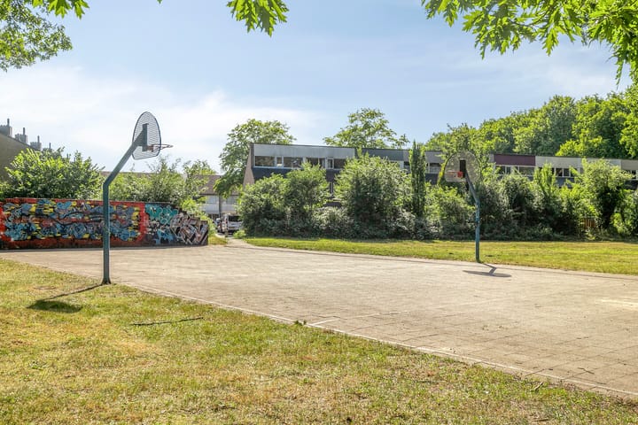 Foto 38 van Staringstraat 183