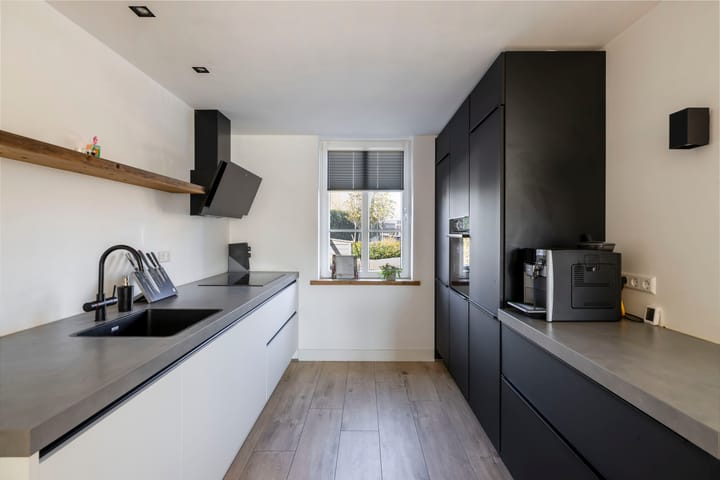 Foto 16 van Truus Wijsmuller-Meijerstraat 41