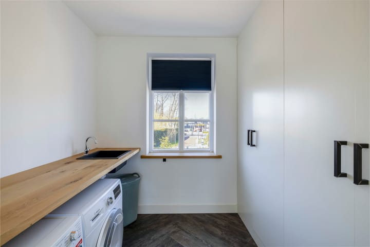 Foto 45 van Truus Wijsmuller-Meijerstraat 41