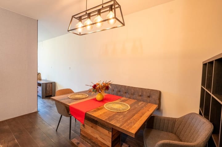 Foto 11 van Montgomerylaan 170