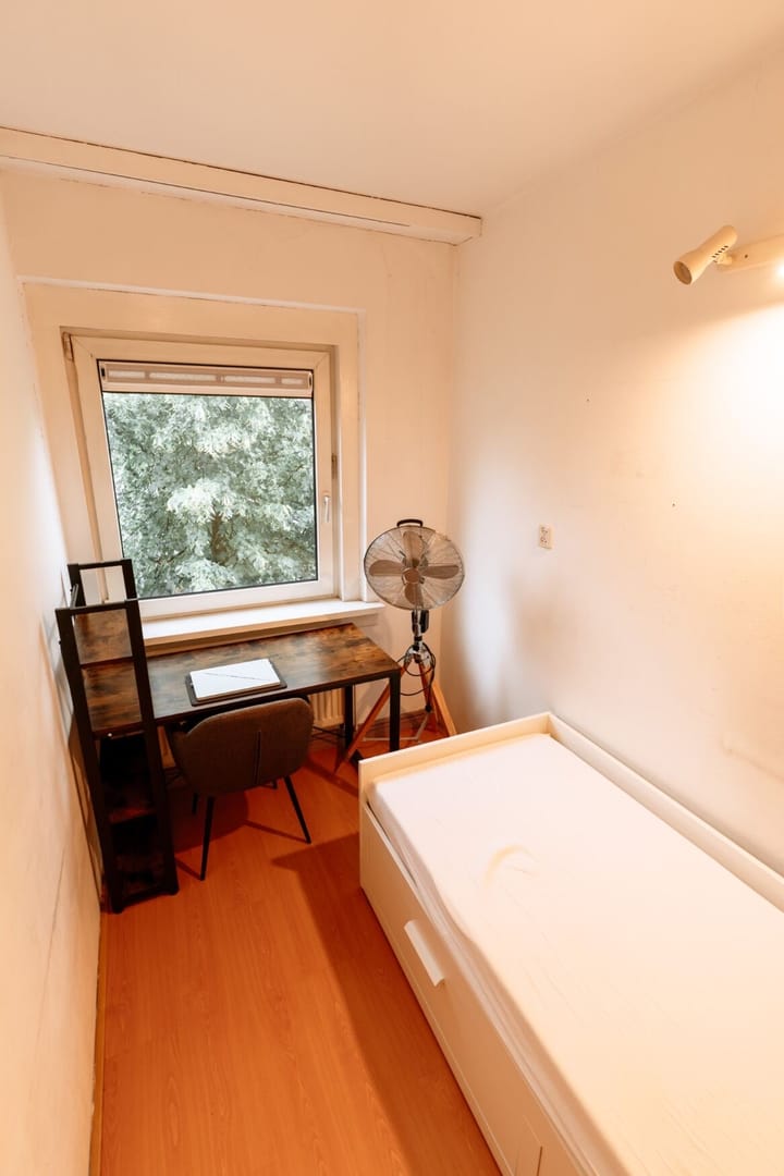 Foto 15 van Montgomerylaan 170