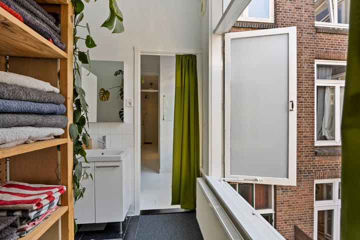 Foto 28 van Ampèrestraat 208