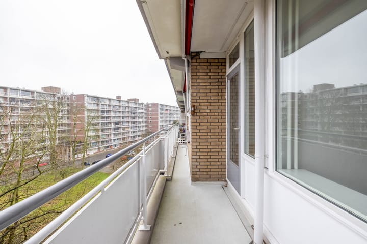 Photo 7 of Kelloggplaats 302