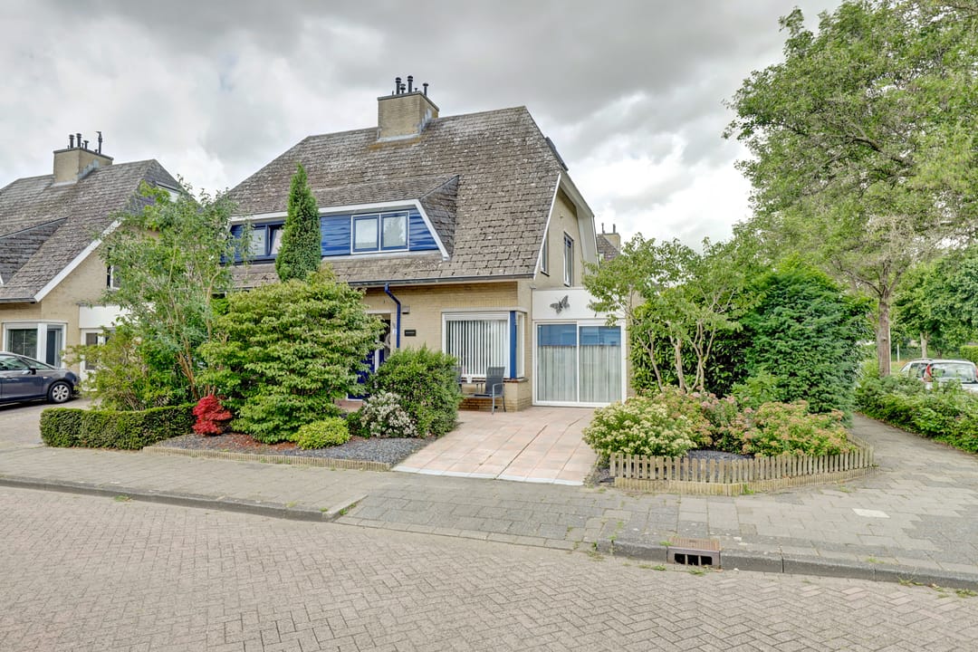 Foto 1 van Larikshof 2