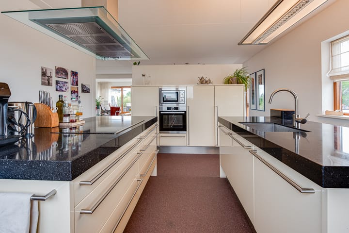 Foto 20 van Godfried Bomansstraat 12