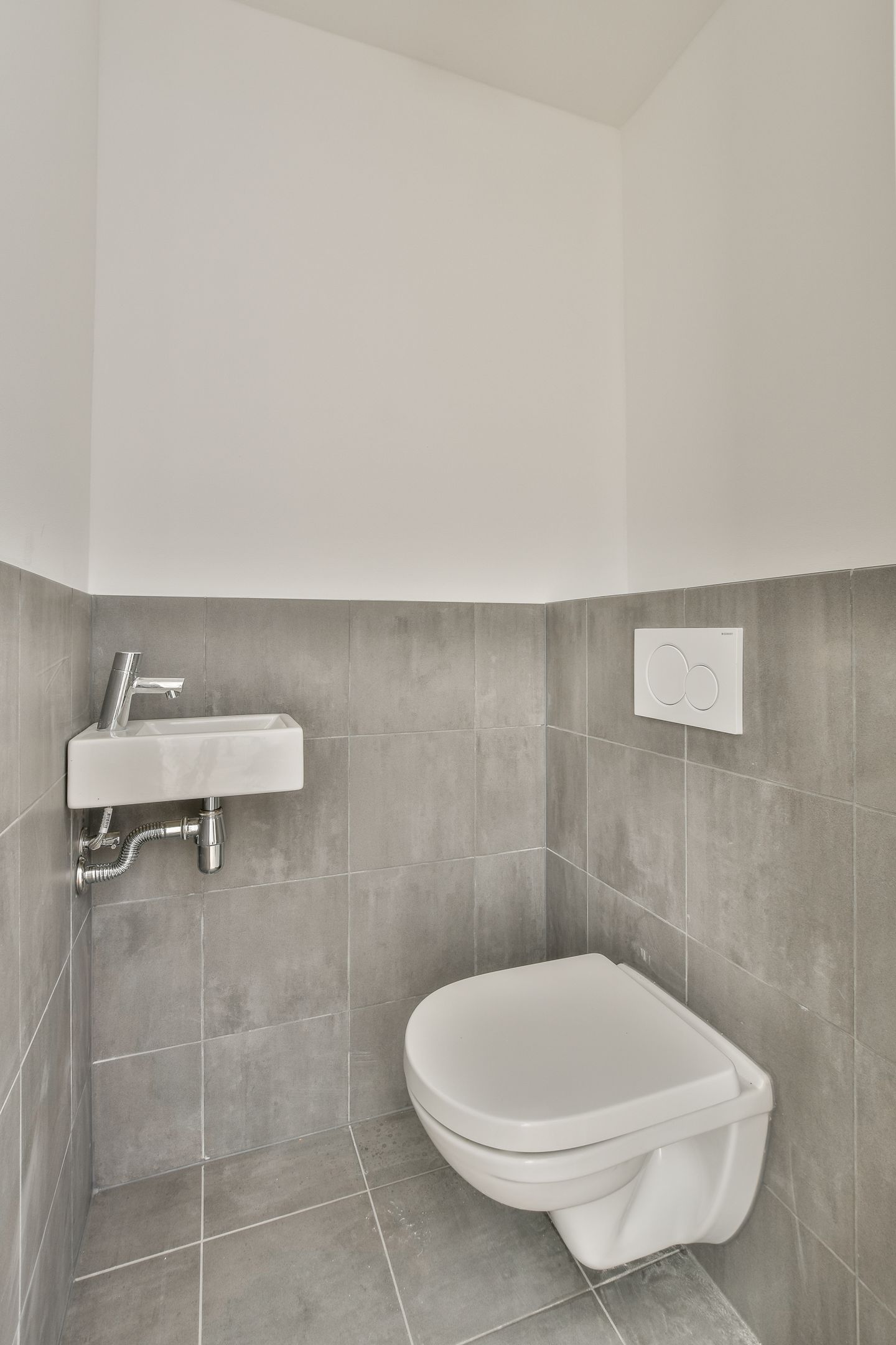 Photo 4 of Polderplein 10