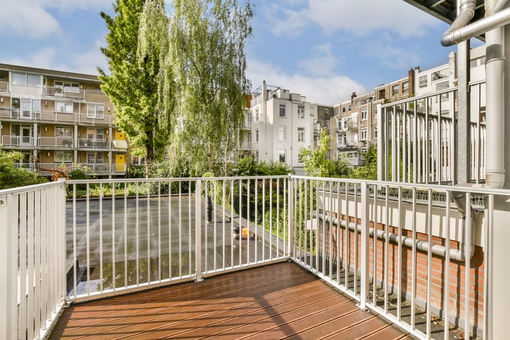 Foto 3 van Van Ostadestraat 204-B