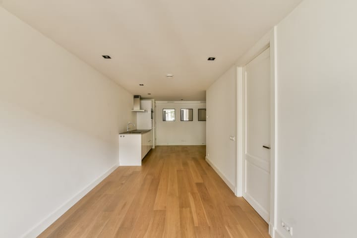 Foto 5 van Van Ostadestraat 204-B