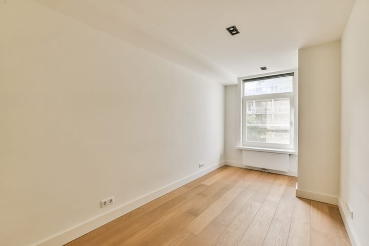 Foto 8 van Van Ostadestraat 204-B