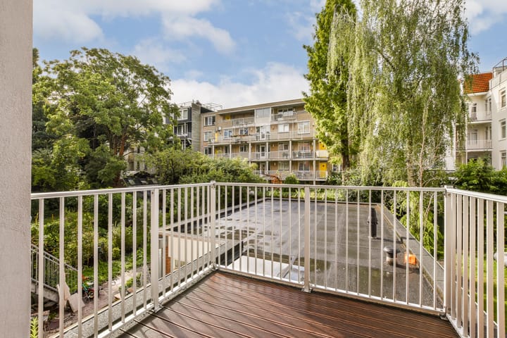 Foto 2 van Van Ostadestraat 204-B