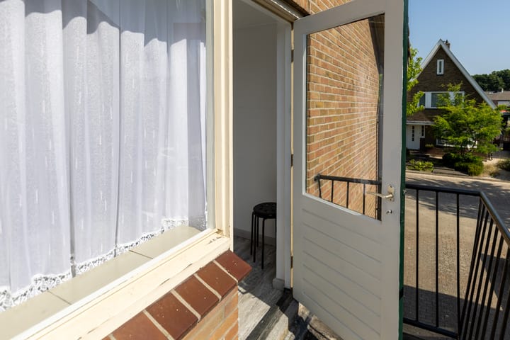 Foto 19 van Bloemenweg 20