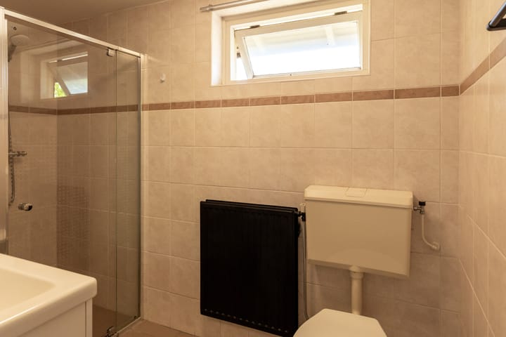 Foto 23 van Bloemenweg 20