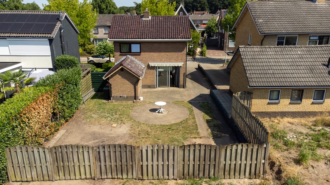 Foto 26 van Bloemenweg 20