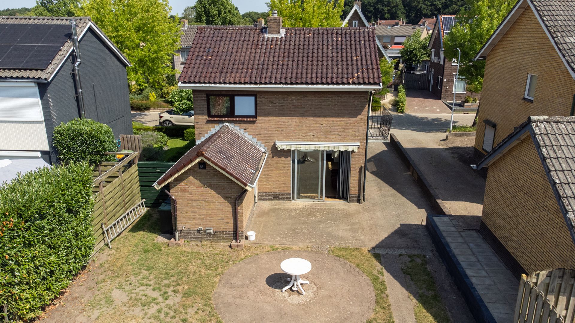 Foto 27 van Bloemenweg 20