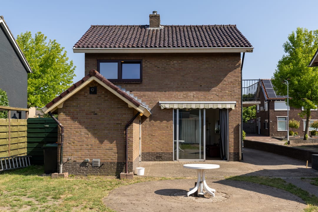 Foto 28 van Bloemenweg 20