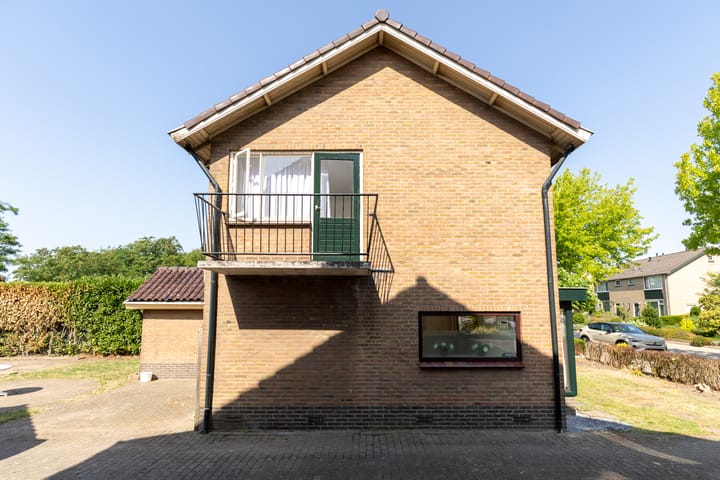 Foto 31 van Bloemenweg 20