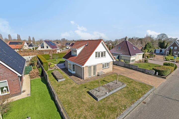 Foto 2 van Bovenlanden 26