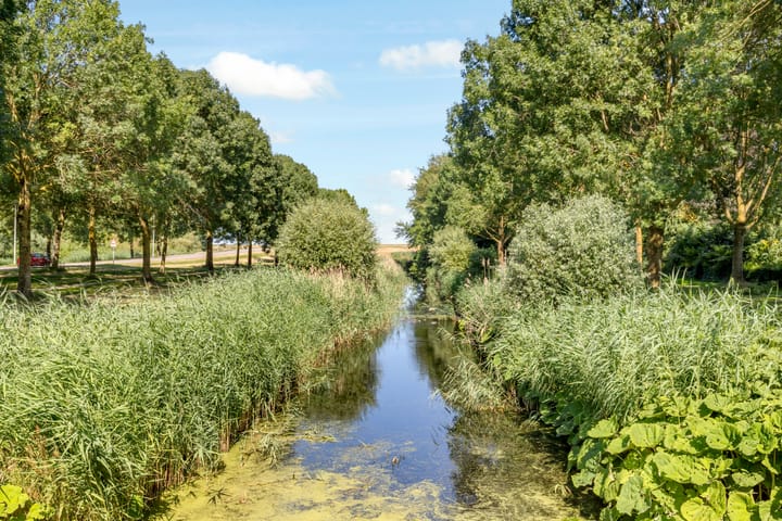 Photo 52 of Breezand 20